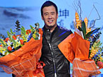杨坤抨击杨幂假唱 称杨幂真唱“没法听”